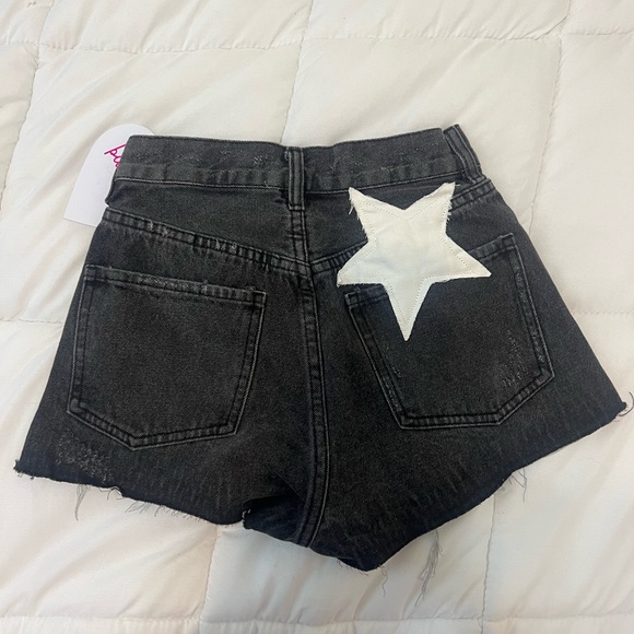 Star denim shorts - Picture 4 of 6